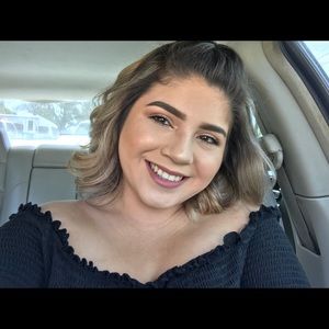 Meet your Posher, Brianna